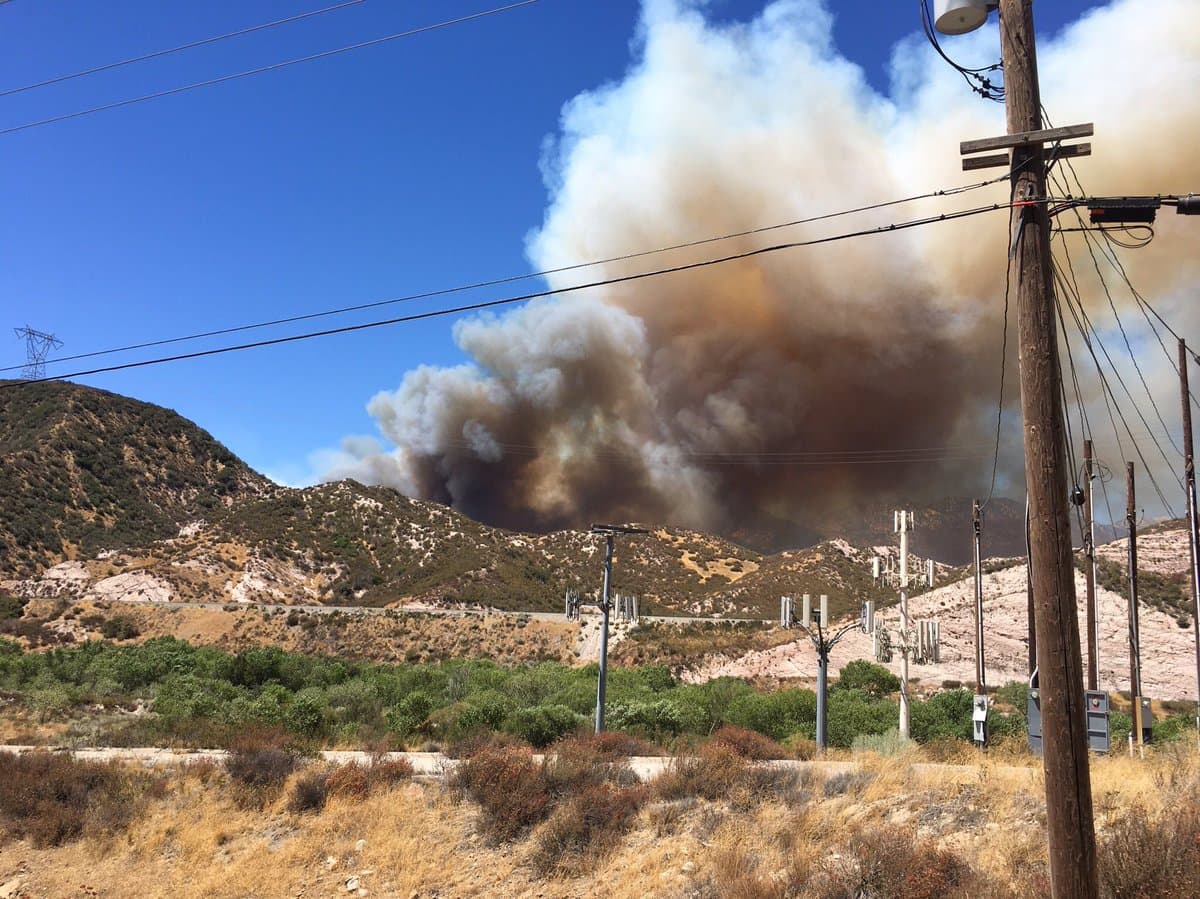 Órdenes de evacuación obligatoria en varias comunidades.