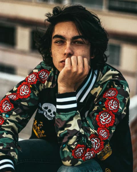 Ahora que ha crecido, ya se estrenó como papá convirtiendo a Bárbara en una joven abuela.