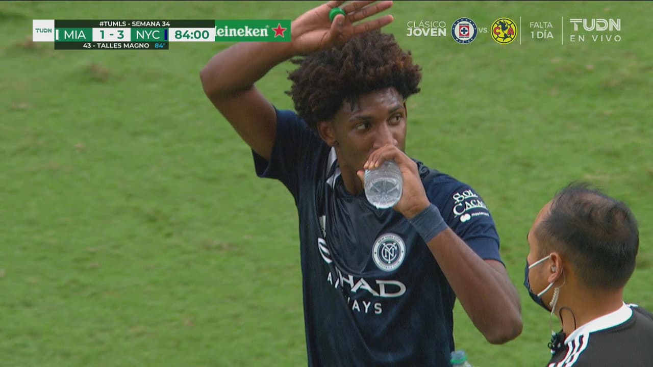 ¡Sella la victoria! Talles Magno anota el 1-3 con una gran definición