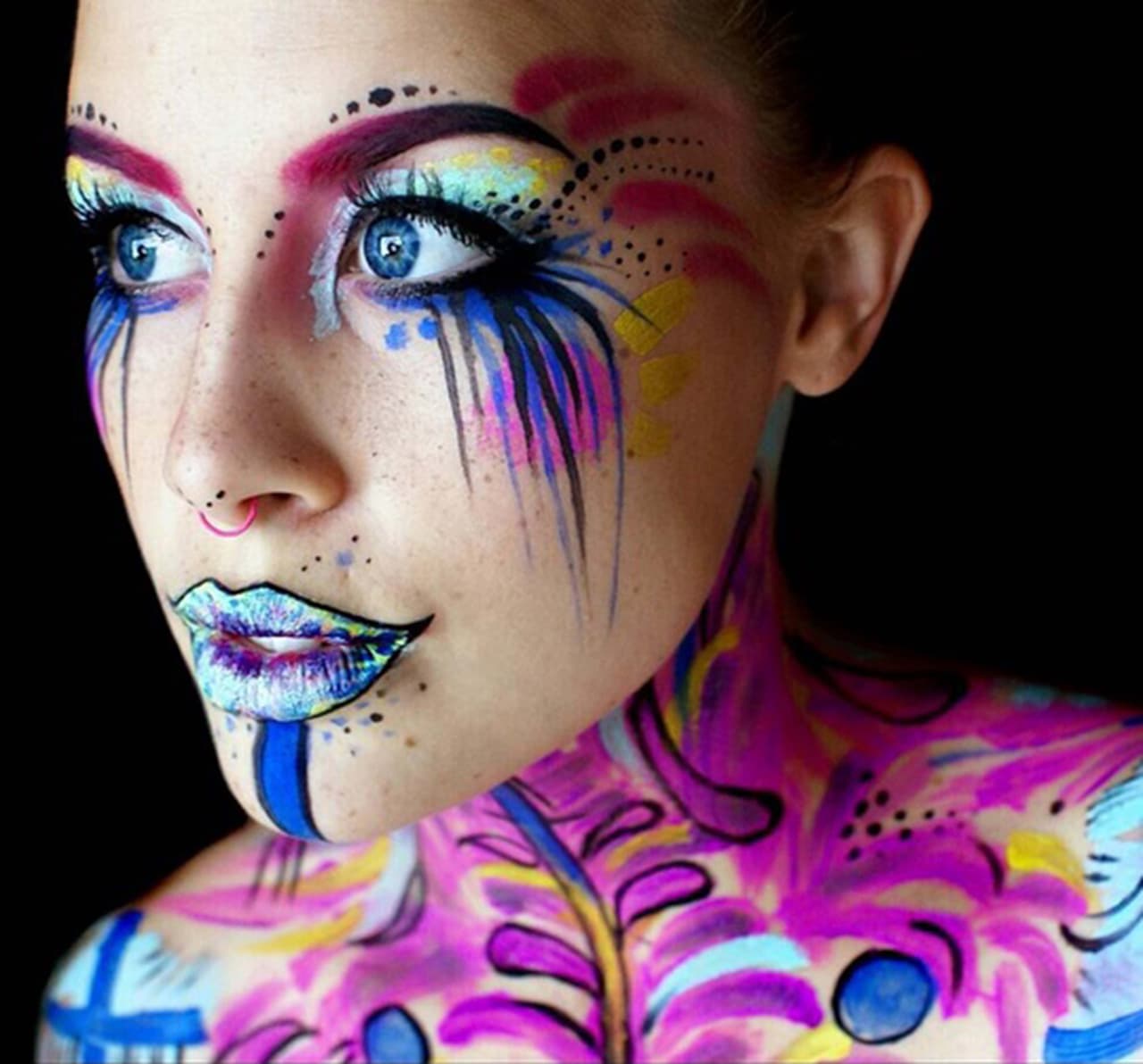 Ahora, en su cuenta de Instagram (@newbiemakeup) tiene más de 5 mil followers.