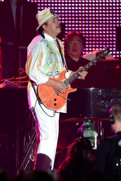 Miguel Bosé la Persona del Año en Latin GRAMMY 2013 fue homenajeado por los grandes de la música. Santiago Cruz, Alex Cuba, Gianmarco, Natalia Lafourcade, Pablo Alborán, Juan Campodónico, Jesse & Joy, Juanes, Illya Kuryaki, Ricky Martin, Laura Pausini, Draco Rosa, Alejandro Sanz, Ximena Sariñana, Julieta Venegas y Carlos Vives, honraron a Bosé.