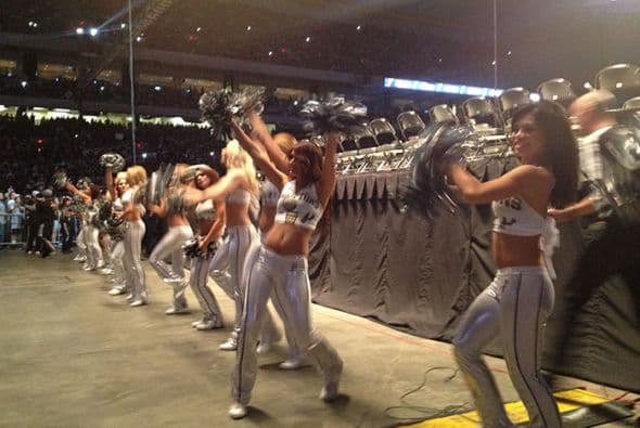 Photos: Spurs Championship Alamodome Celebration 2014