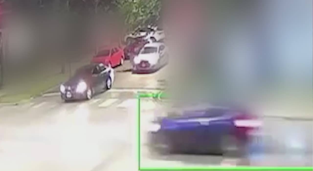 Captan en video tiroteo en Gage Park; Atacante bajó de auto y disparó