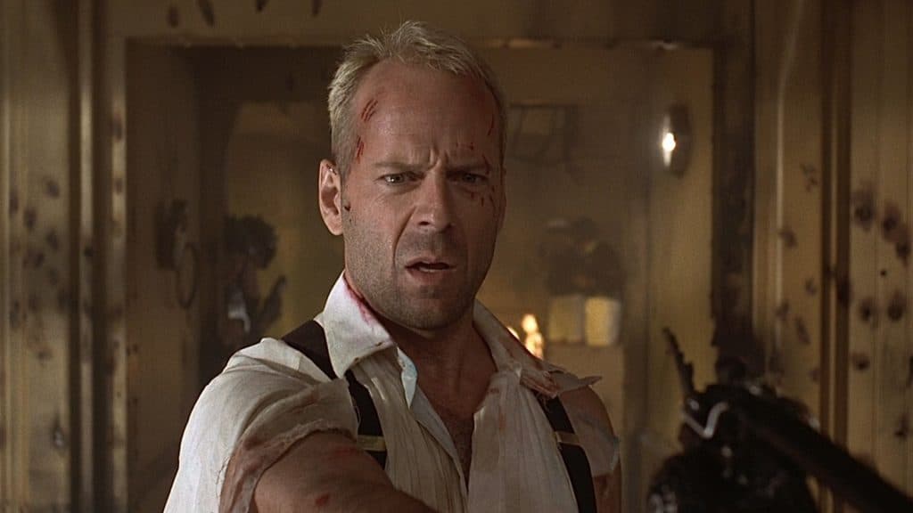 Encarnó al neurótico taxista Korben Dallas a los 41 años y también se consolidó como un actor en las cintas de acción y drama como 'Armageddon
<b>', </b>'Sexto Sentido' o 'Die Hard'.