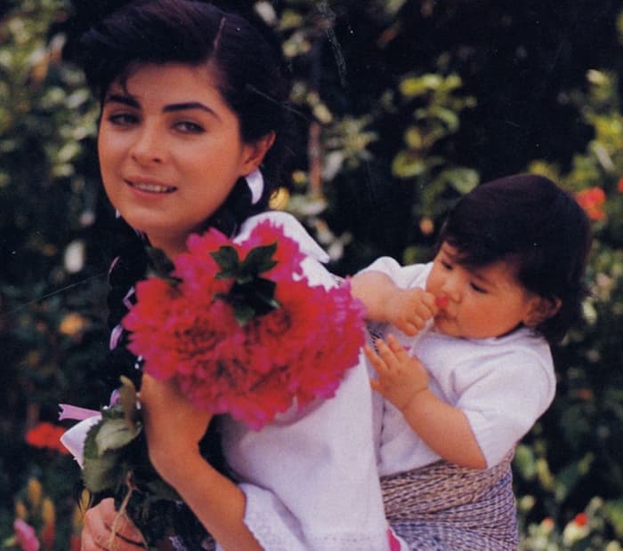 Victoria Ruffo era la protagonista de la historia. ¿Cómo olvidar las trenzas que usaba su personaje?