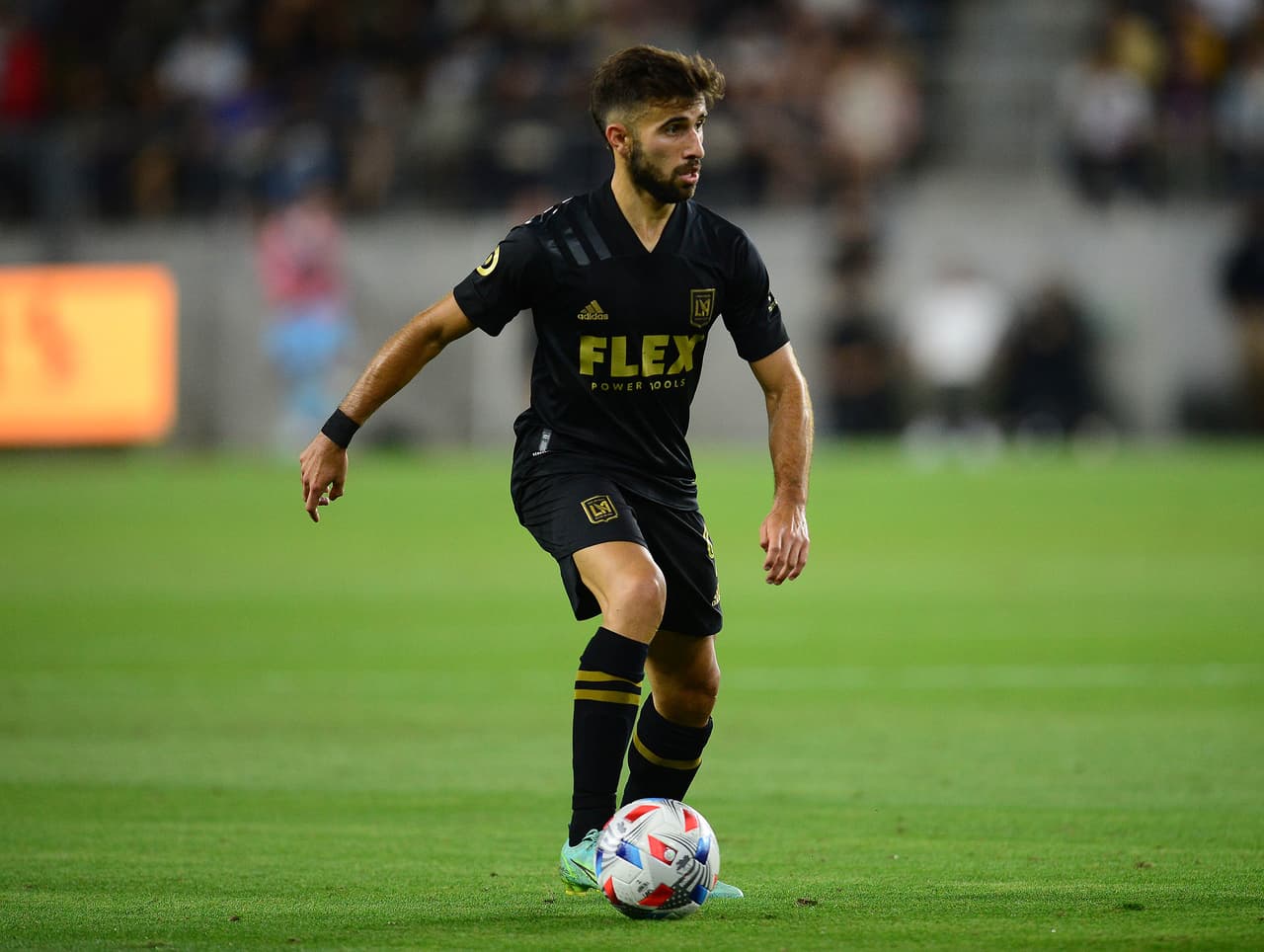 El jugador franquicia uruguayo terminó 2020 siendo máximo goleador de MLS is Back y de la temporada regular, y busca repetir honores anotando más tantos para LAFC en 2021.
<br>