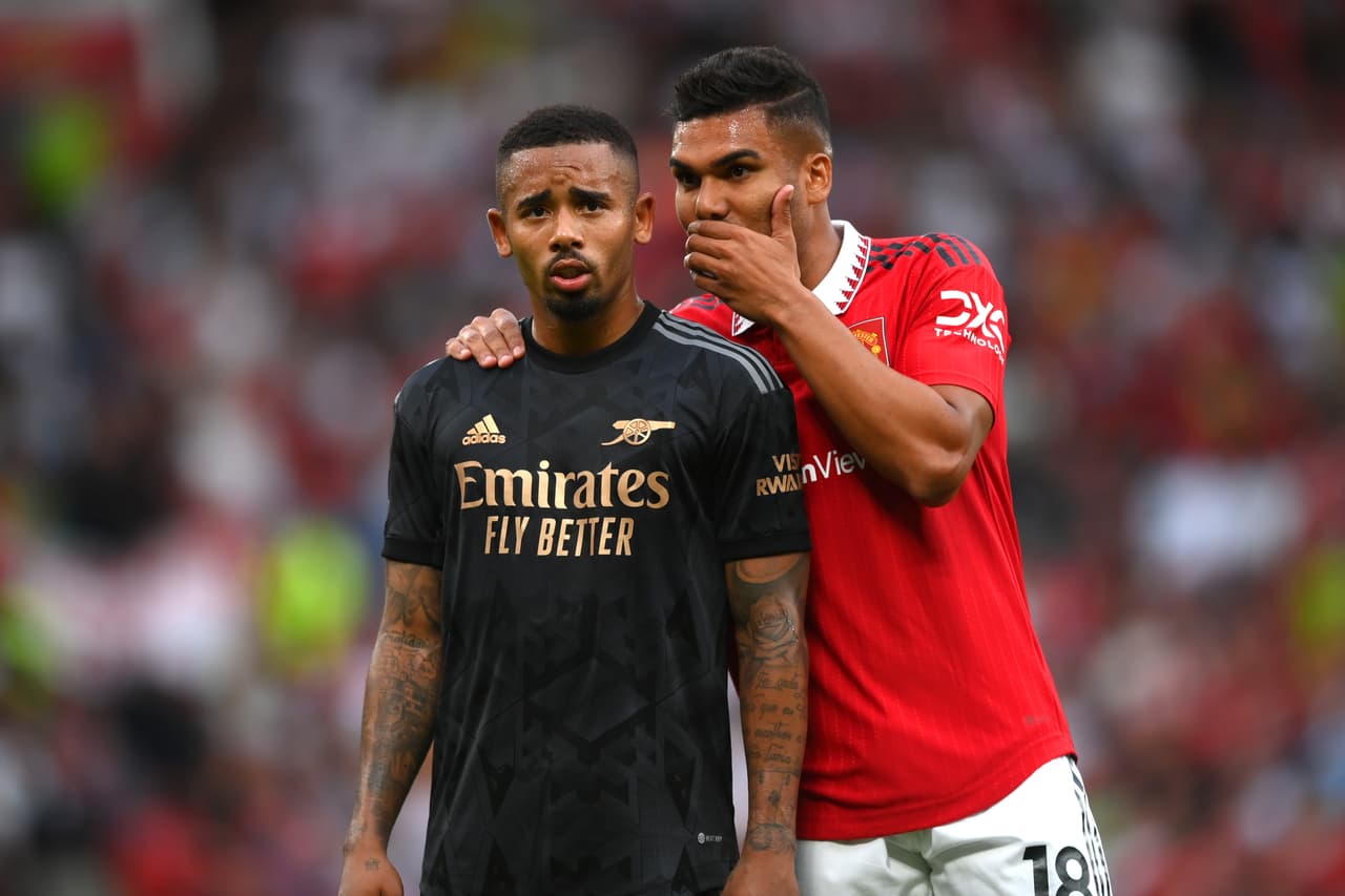 Manchester United venció al Arsenal con un doblete de Marcus Raschord y otro tanto de Antony, quien tuvo así un debut de ensueño.