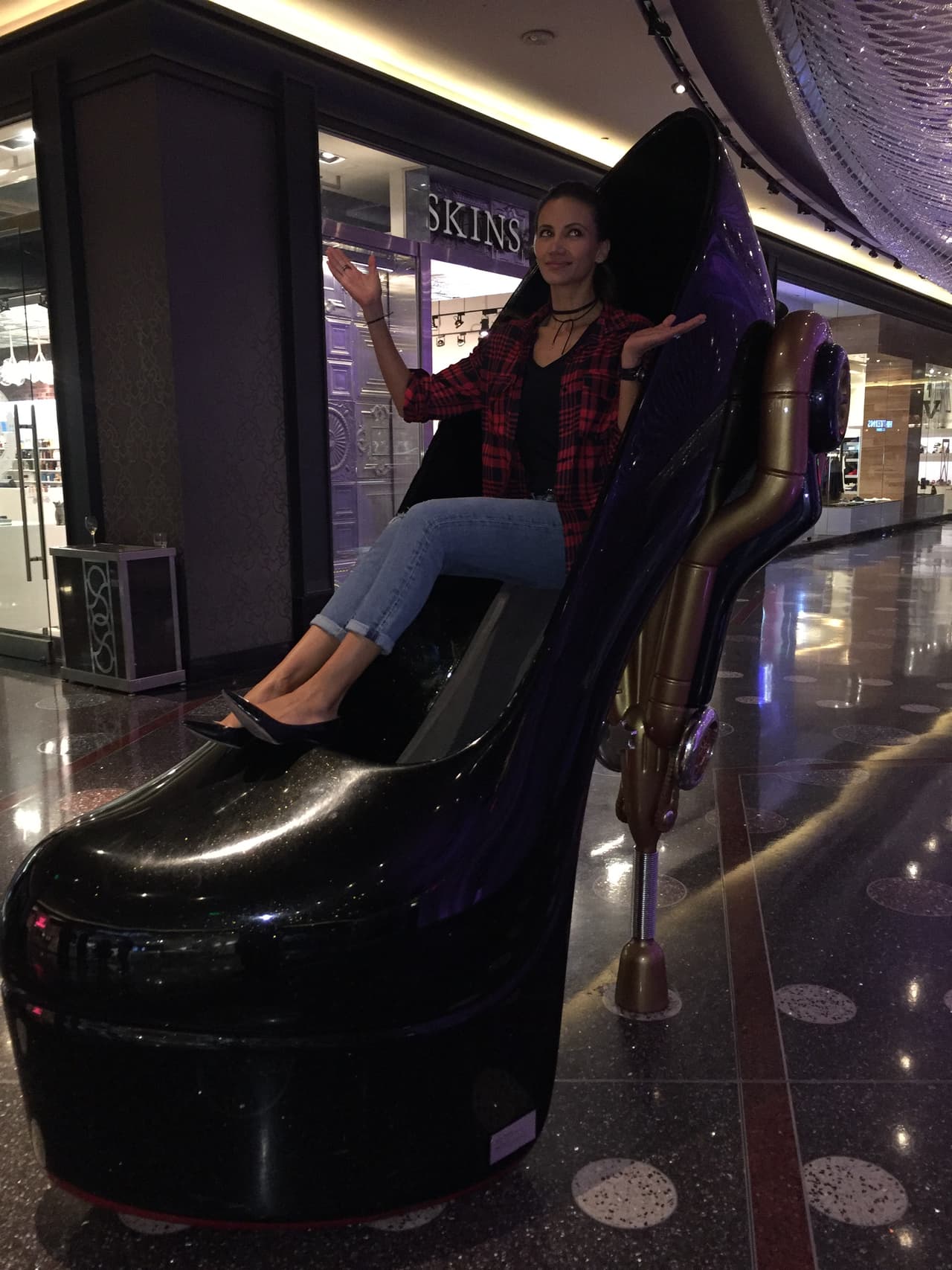 Cómo dice el dicho, "Zapatero a tus zapatos".