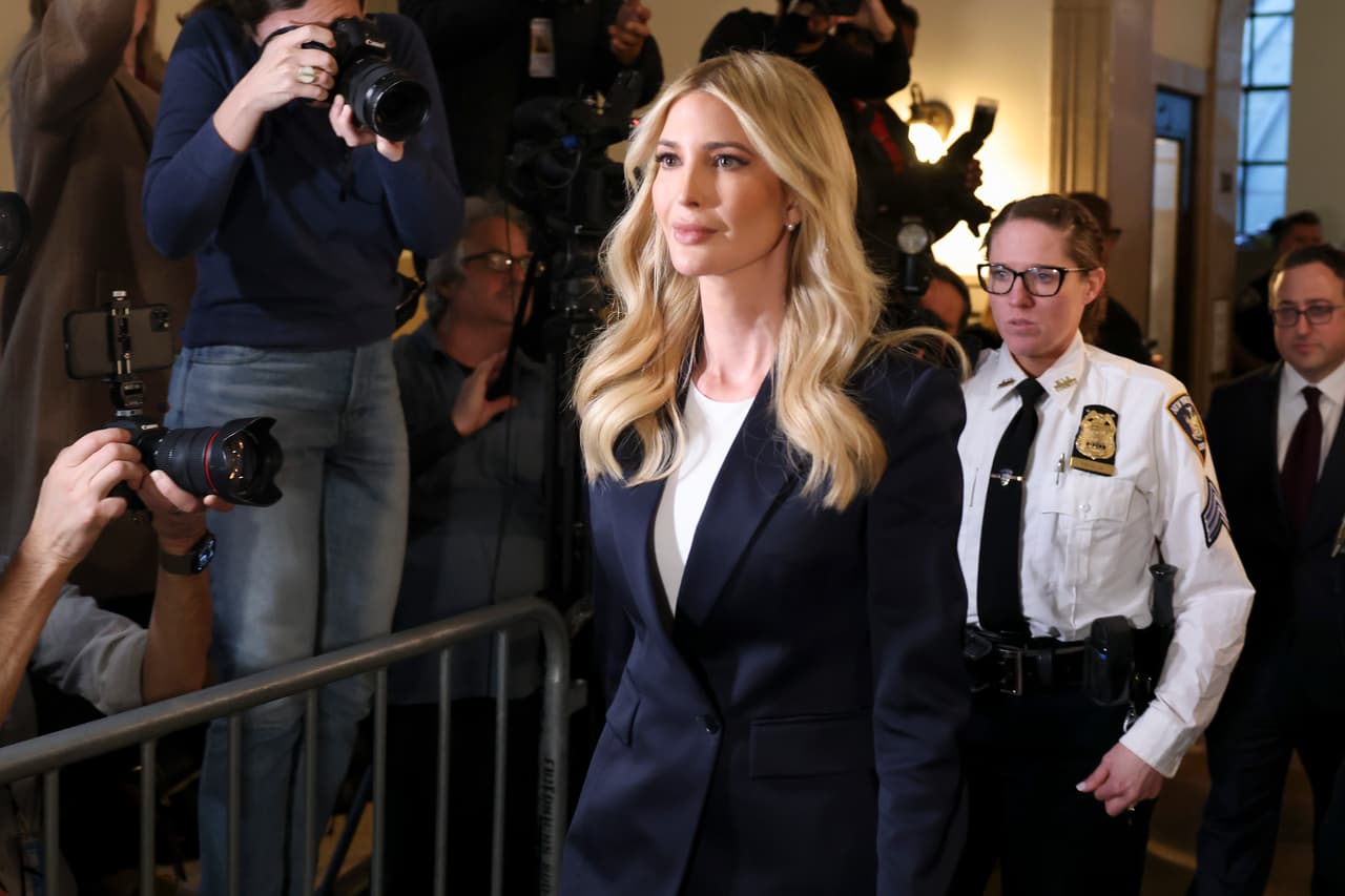 Ivanka Trump testifica en el juicio civil por fraude a su padre y la Organización Trump