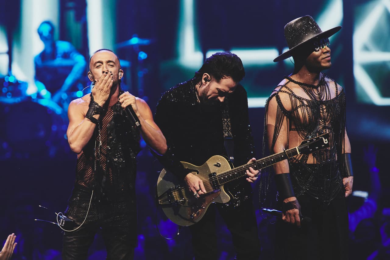 <h2 class="cms-H2-H2">Camila</h2>
<br>
<br>El momento de nostalgia estuvo a cargo de Camila. La agrupación se reunió después de 10 años de no cantar.