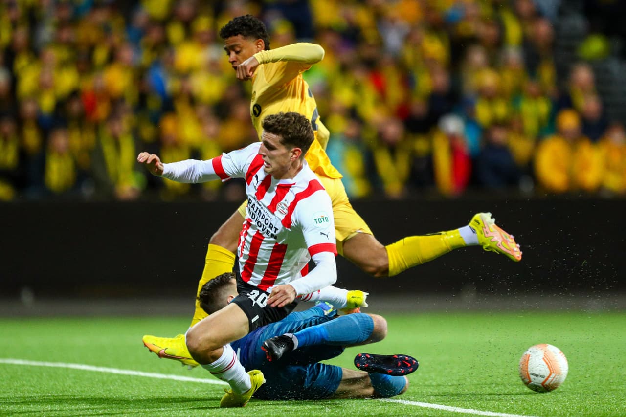 El Betis goleó 3-0 a Helsinki, PSV ganó de visita 2-0 a Bodo Glimt, Braga 2-1 Malmö quedó fuera de Europa League y Arsenal venció 1-0 a Zurich en Europa League.