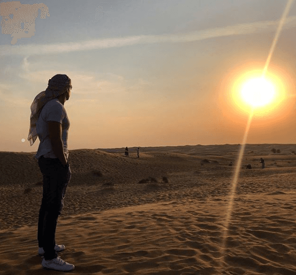 El Vítor se escapó de vacaciones y recibió el año en Dubai.