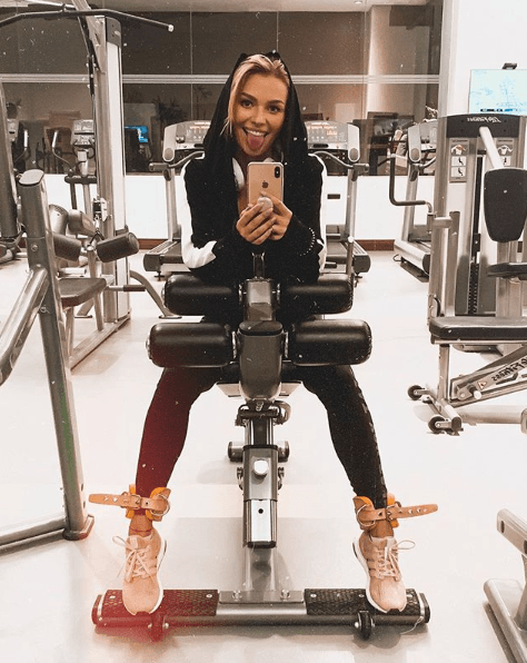 La actriz enfatizó que son rumores: "Como todo lo que luego se dice, que 
<b><a href="https://www.univision.com/entretenimiento/geraldine-tenia-razon-gabriel-soto-e-irina-baeva-ya-van-juntos-de-la-mano-por-la-calle">muchas cosas no son ciertas</a></b> y hay que tomarlas de quien viene".