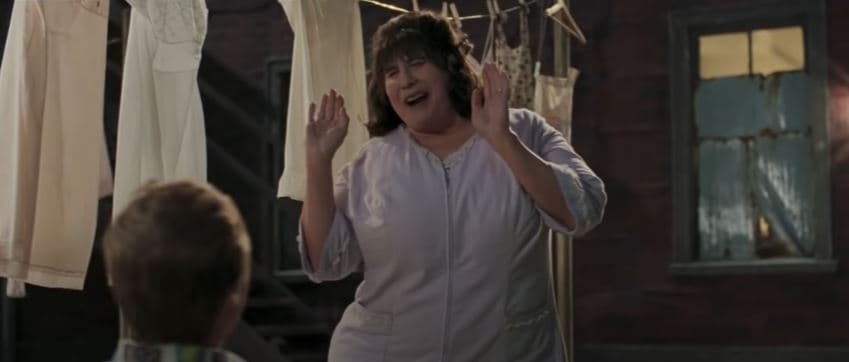 <b>John Travolta</b> se robó miles de corazones en la cinta 
<i>Grease.</i> Varios años después, en 
<i>Hairspray</i>, nos asombró con su interpretación de una mujer: Edna.