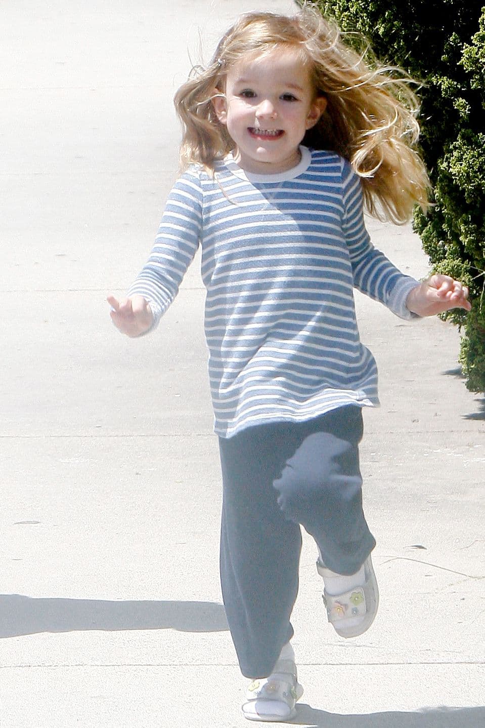 Varios días después de su nacimiento los actores revelaron el nombre de su hija, Seraphina, que tiene un origen bíblico: "serafines" y significa "ardientes" en hebreo, reportó People en 2009.
<br>