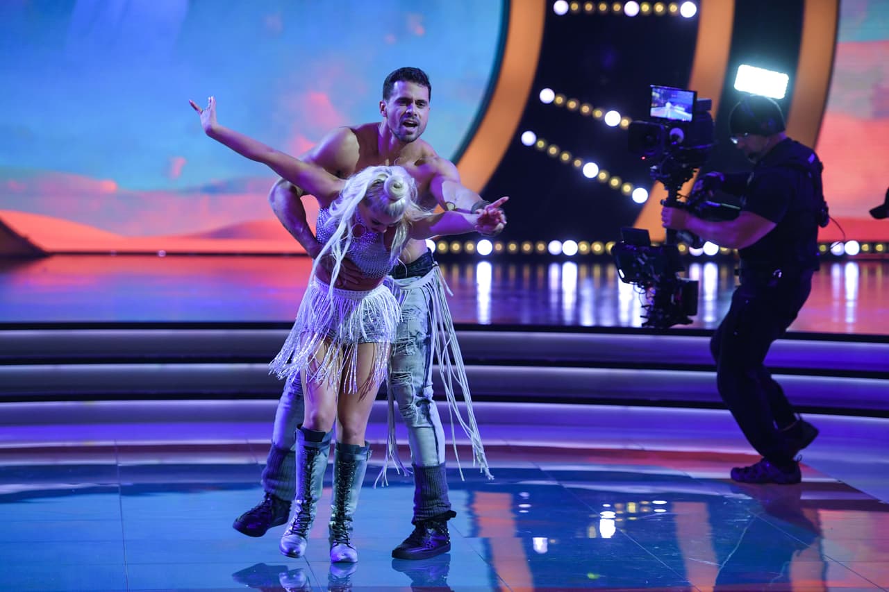 Así fue el poderoso baile de Pedro Moreno a ritmo urbano de 'Machika'