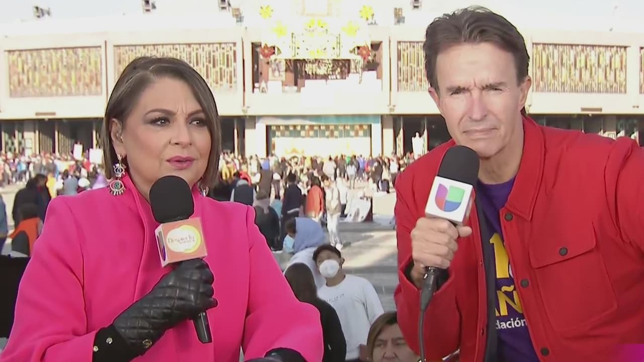 María Antonieta Collins es sorprendida por sismo durante un enlace desde la Ciudad de México