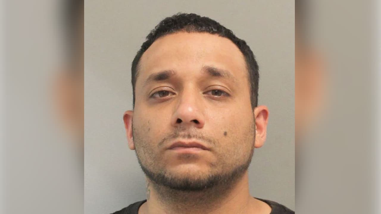 Angel Ortiz fue arrestado por manejar de manera agresiva