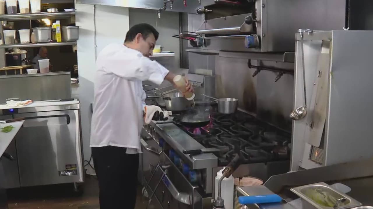 Chef hispano es liberado tras ser detenido por ICE en Nueva Jersey