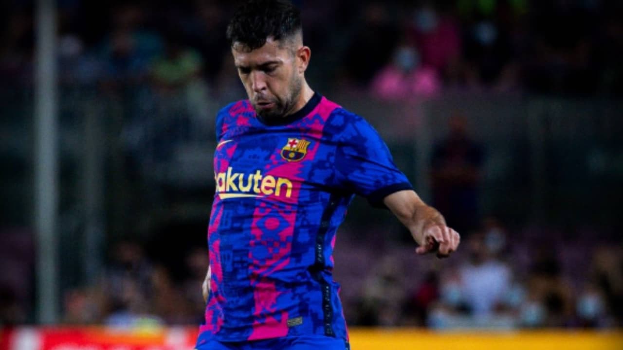 El Barça lo confirma: Jordi Alba sufrió lesión ante el Bayern