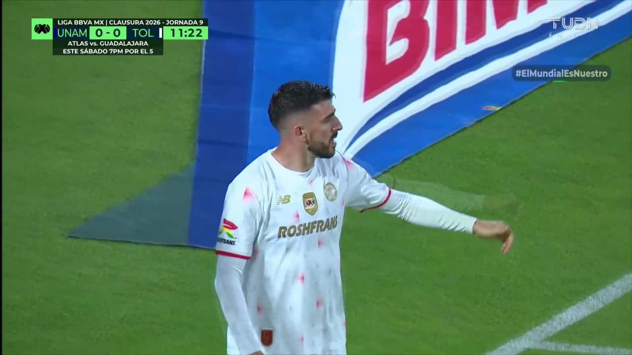 ¡Paulinho revienta el poste y se salvan los Pumas!