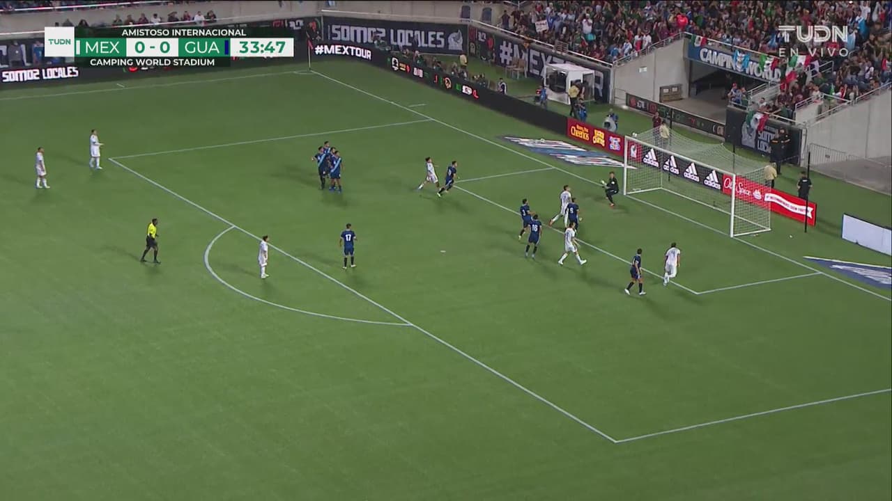 ¡Le faltó suerte! Bombazo de Córdova y Gordillo casi se equivoca