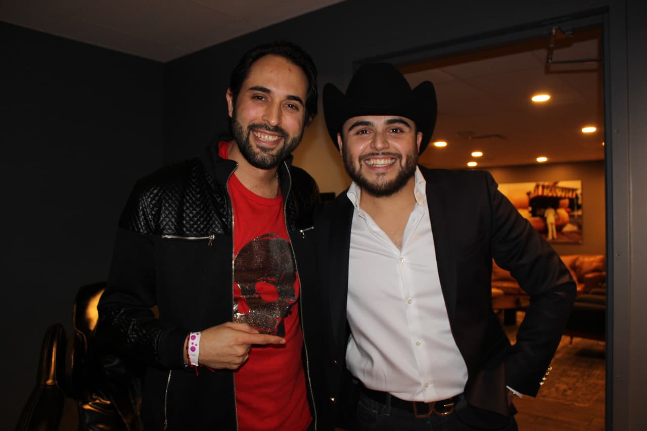 La foto obligada: El Compa Ivan y Gerardo Ortiz.