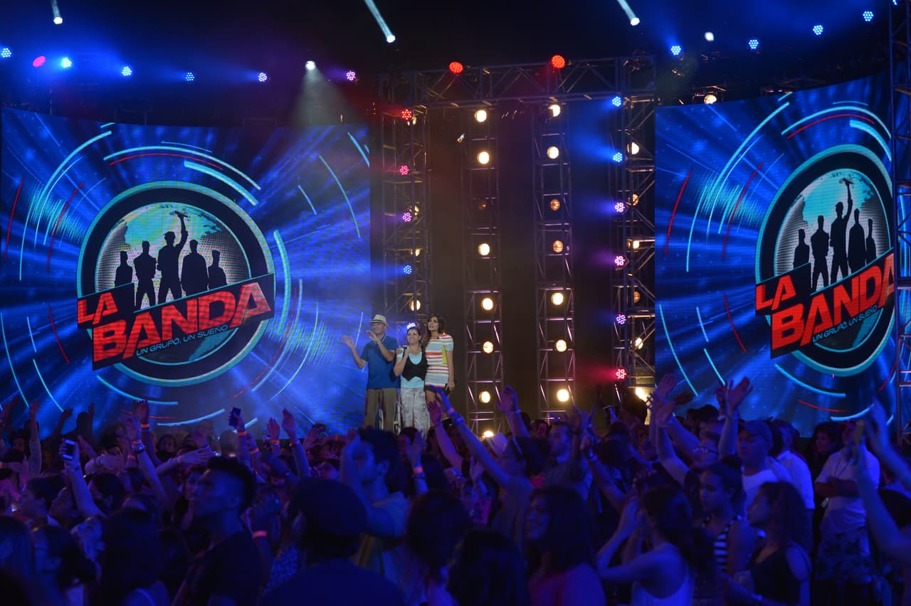 Kevin logró el 78% de los votos y la ovación de las fans que corearon junto a él "All of me" de John Legend. Este chico logró su misión: ser único y diferente.