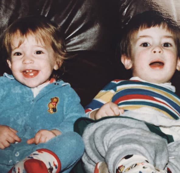 "Siempre pude contar contigo para hacerme reír. Tenías tan buen corazón y te extrañaré por siempre. Sé que estás en un lugar mejor y finalmente en paz. Te amo tanto. DEP", anotó Kristin.