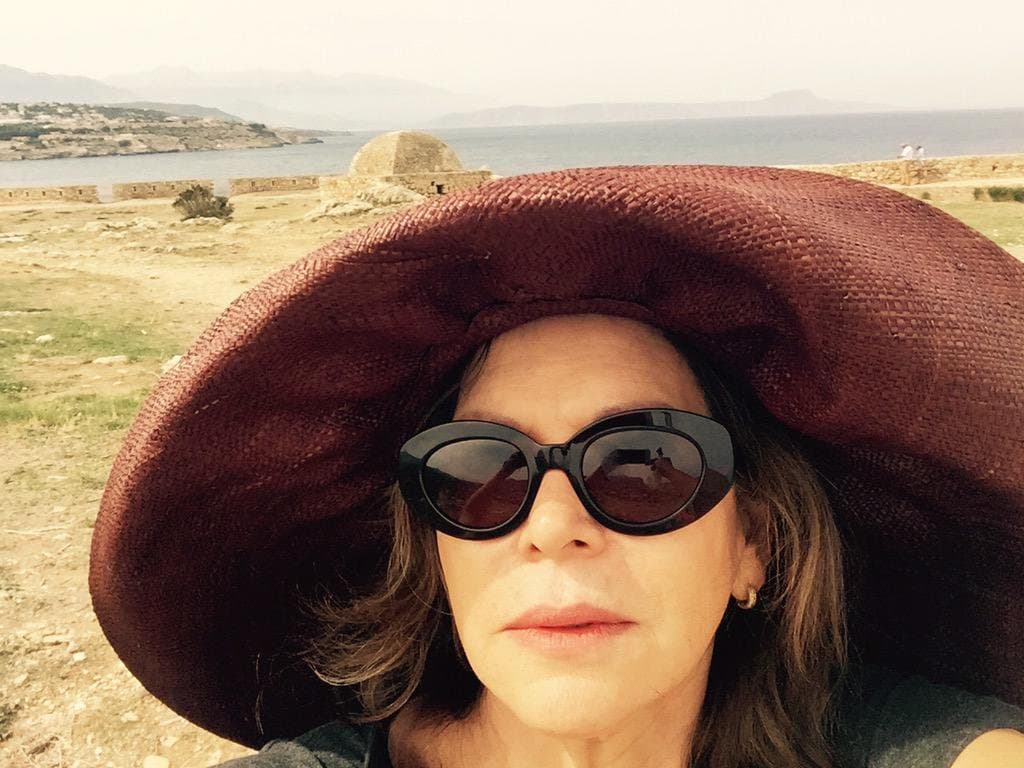 Desde Creta envió amor a sus fans.