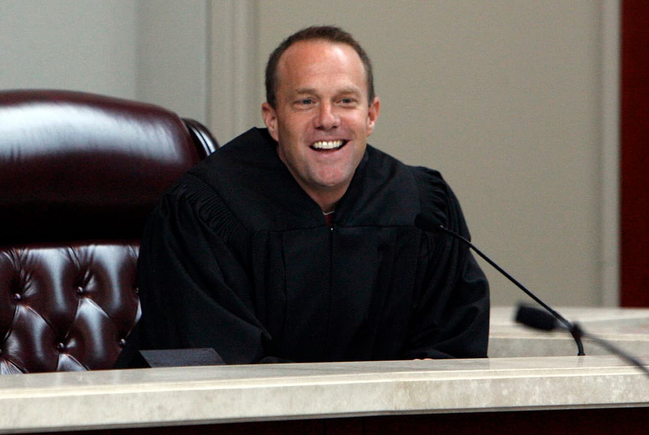 <b>Thomas Lee.</b>
<h3 class="cms-h3-H3"> </h3>Magistrado de la Corte Suprema de Utah, nominado para por el gobernador republicano Gary Herbert en 2010.