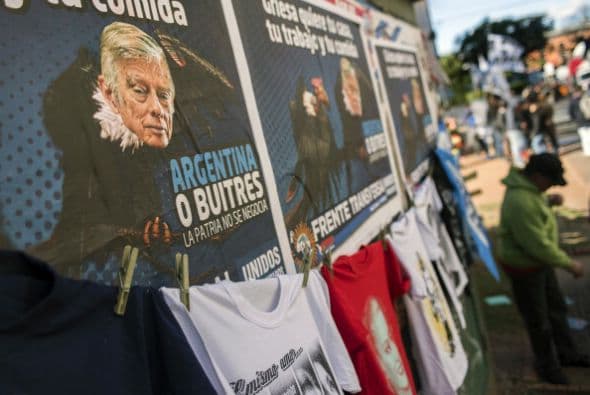 6. ARGENTINA, con 44%.