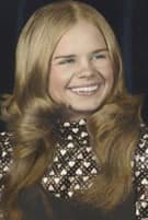 Cara Walker de 17 años