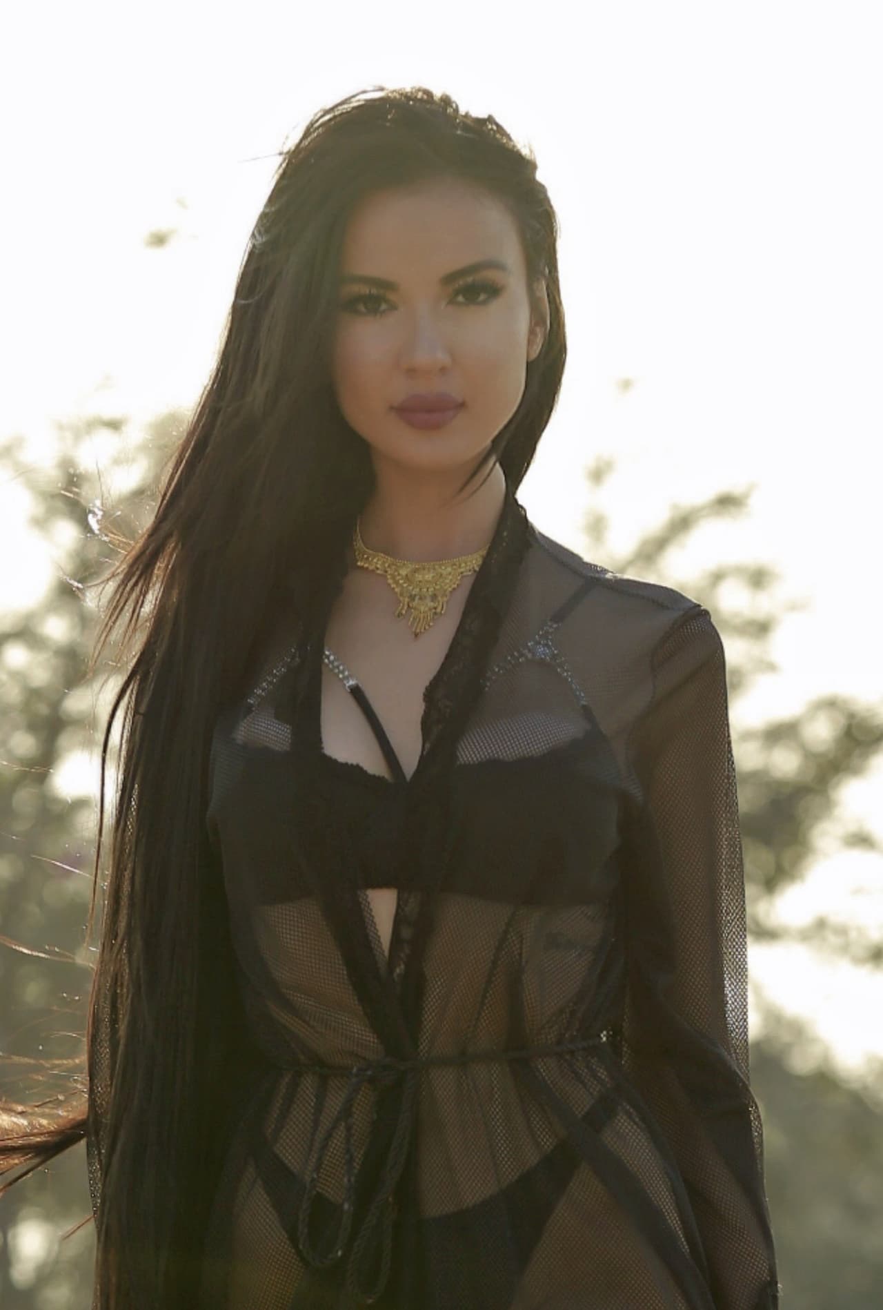 Photo © 2017 Caters News/The Grosby Group - A former Versace model has spent over USD80K (GBP60,000) trying to get a bigger butt than Kim Kardashian. Jennifer Pamplona, 24, from Brazil, has had butt implants and fat injected into each cheek a bid to overshadow Kim Ks famous derriere. The model became obsessed with becoming curvier through plastic surgery after having a boob job at 17-years-old. Since then she's had over USD180,000 (GBP140,000) worth of surgery to remove four ribs, liposuction, a rhinoplasty, cheek fillers, butt fillers and more. Last week, Jennifer had fat transferred from her stomach into her butt, following her dream for larger rear than her reality TV idol. Now surgeons have refused to operate further, fearing her slim frame will not support more implants - but nothing is stopping Jennifer from going bigger. ((PICTURED: Here Jennifer shows off her incredible physique before the second butt injections - Jennifer had the second of to procedures to her butt, she had a further 150ml injected in there making it 500ml - shes determined to have a larger rear than her idol Kim Kardashian and has spent 80k USD on this most recent surgery) --