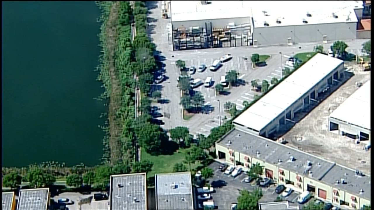 La policía busca en el área entre Medley y Hialeah Gardens a Liliana Moreno y a su hija Daniela.