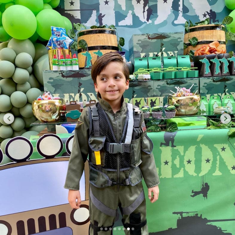 Chantal Andere fue una de las asistentes a la fiesta, según un comentario que dejó en la cuenta de Elizabeth Álvarez: "¡La pasamos increíble!".