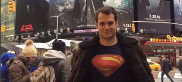 VIDEO: Ignorado en Times Square el “Superman” de Hollywood