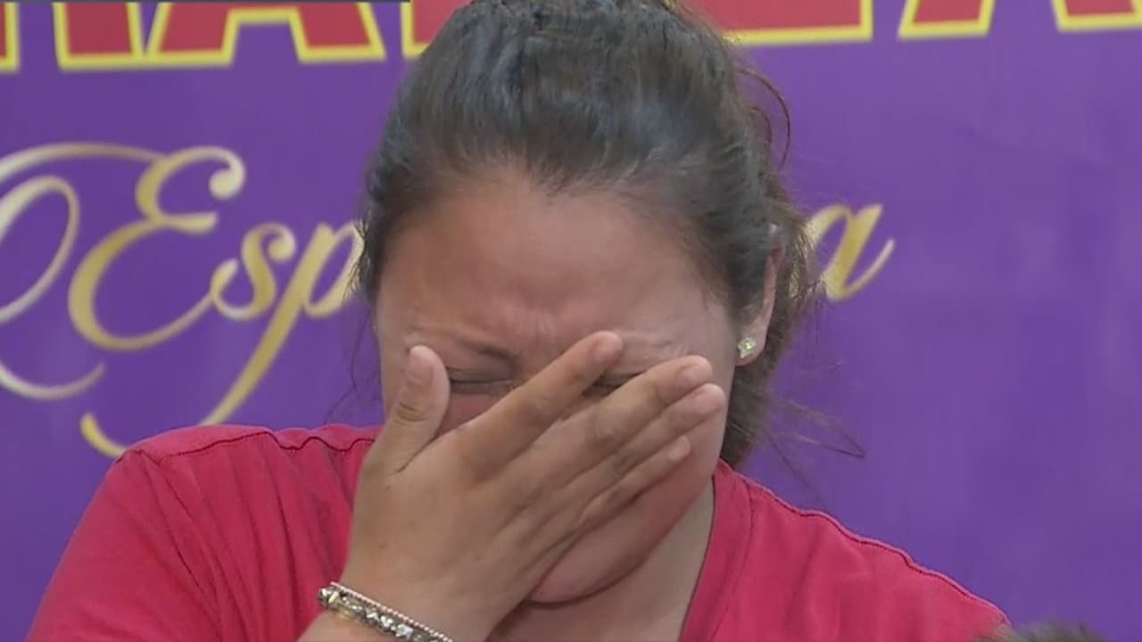 Mujer con ocho meses de embarazo se refugia en iglesia en Chicago para evitar ser deportada “Yo no quiero separarme de mis hijos”