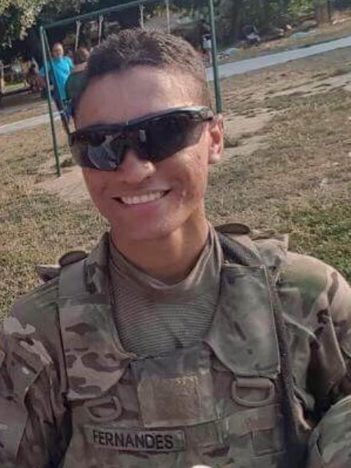 De acuerdo con las autoridades de Fort Hood, se cree que el soldado se fue de la instalación militar 
<a href="https://www.univision.com/local/austin-kakw/soldado-desaparecido-de-fort-hood-fue-victima-de-contacto-sexual-abusivo-segun-el-ejercito">por voluntad propia</a>. Pese a que las autoridades creen que no hay indicios de un crimen en su desaparición, el Comando de Investigación Criminal del Ejército (CID, por sus siglas en inglés) se encuentra investigando el caso.