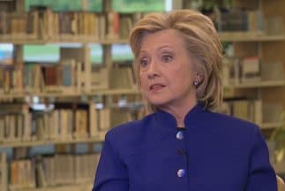 Clinton: "La campaña de Bush está estancada"
