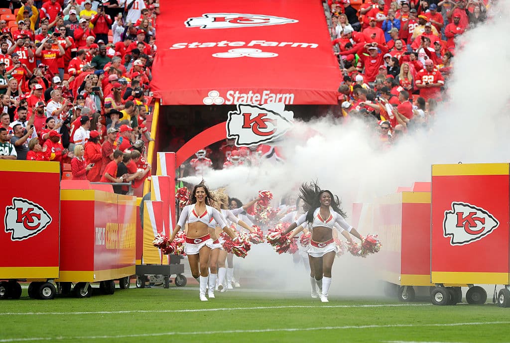 Kansas City Chiefs es un equipo sólido en ambos lados de la pelota y buscaran alcanzar el Super Bowl con el ánimo de sus fieles porristas