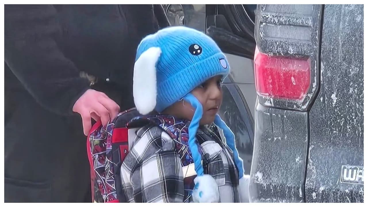 Niño de 5 años termina bajo custodia de ICE en Texas tras arresto de su padre en Minnesota
