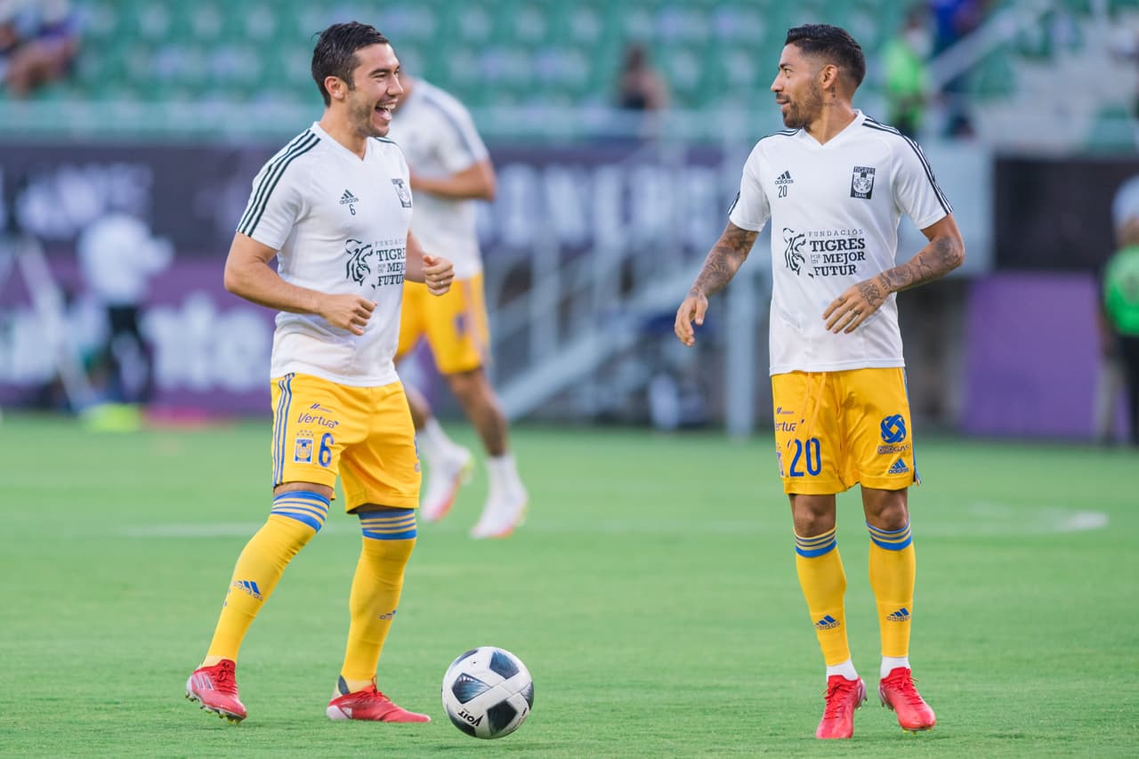 El equipo de Miguel Herrera poco imaginó que la primera parte del partido sería un dolor de cabeza por un hecho insólito.