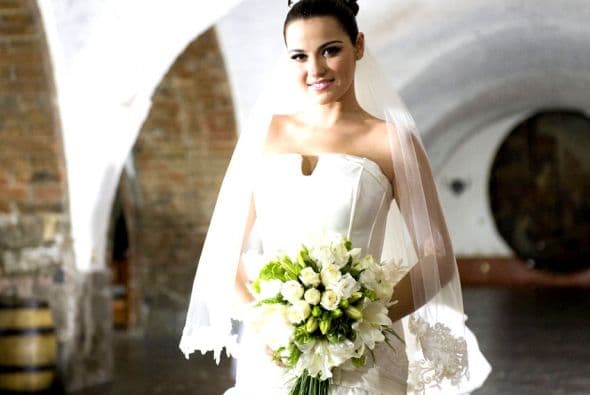 Según rumores, Maite Perroni se enojó mucho y se desató el pleito. Ante estas especulaciones, la actriz aceptó que tuvo algunas diferencias con el actor: “Sí nos llevábamos bien, pero somos personas distintas, de pronto pudimos haber tenido nuestras diferencias”, explicó en entrevista para Don Francisco.