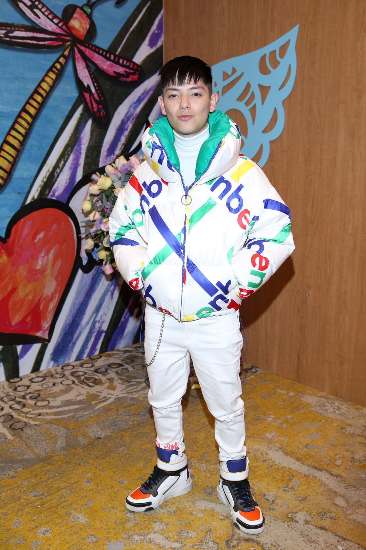 Con más de 100 mil seguidores en Instagram, Beng Zeng nos ha sorprendido con su extrovertida personalidad.
<br>