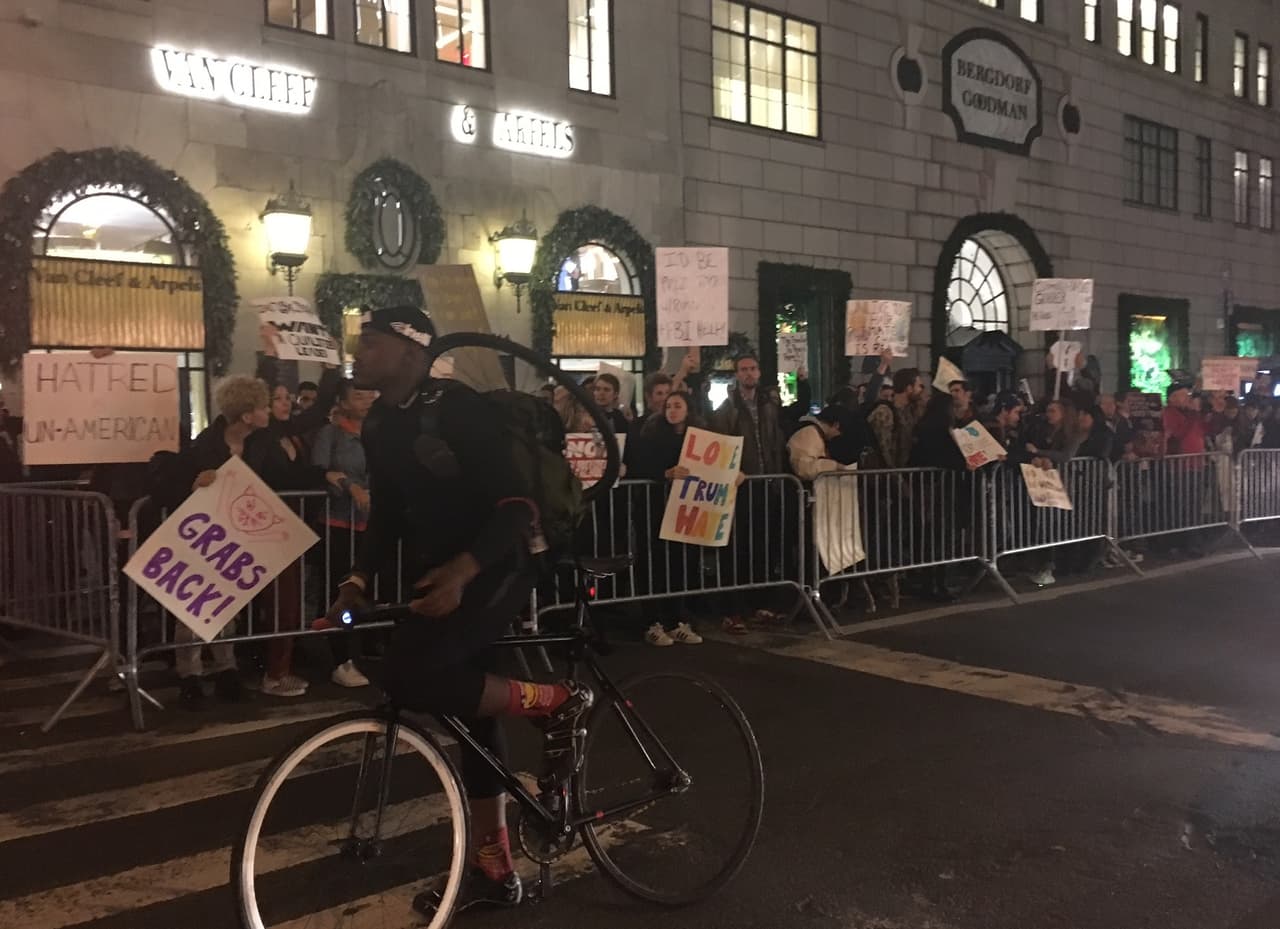 Protesta en Nueva York en solidaridad con los futuros afectados por el presidente Trump