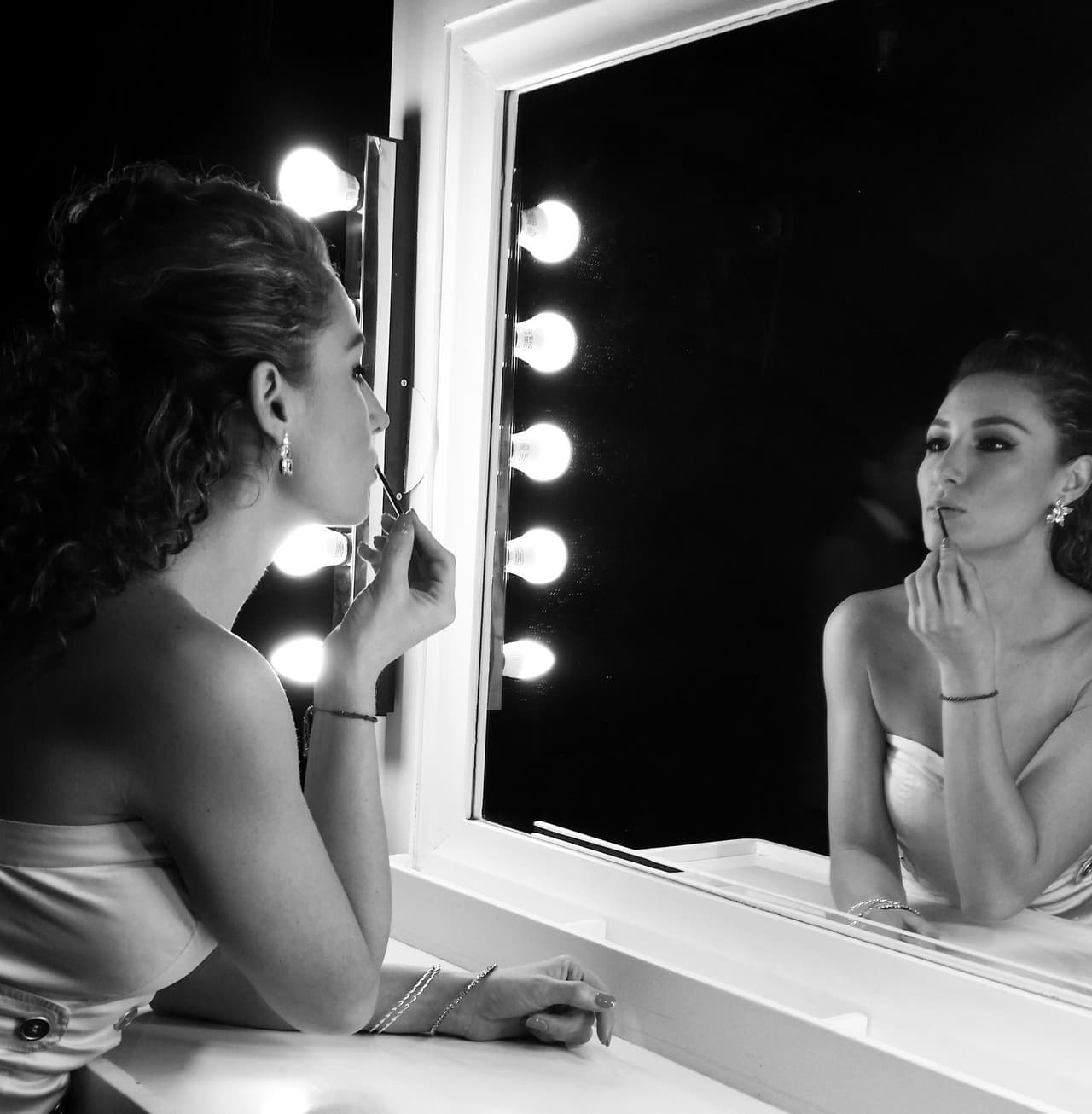 Y para que conozcas más de Anahí, aquí te dejamos algunos datos de su trayectoria.