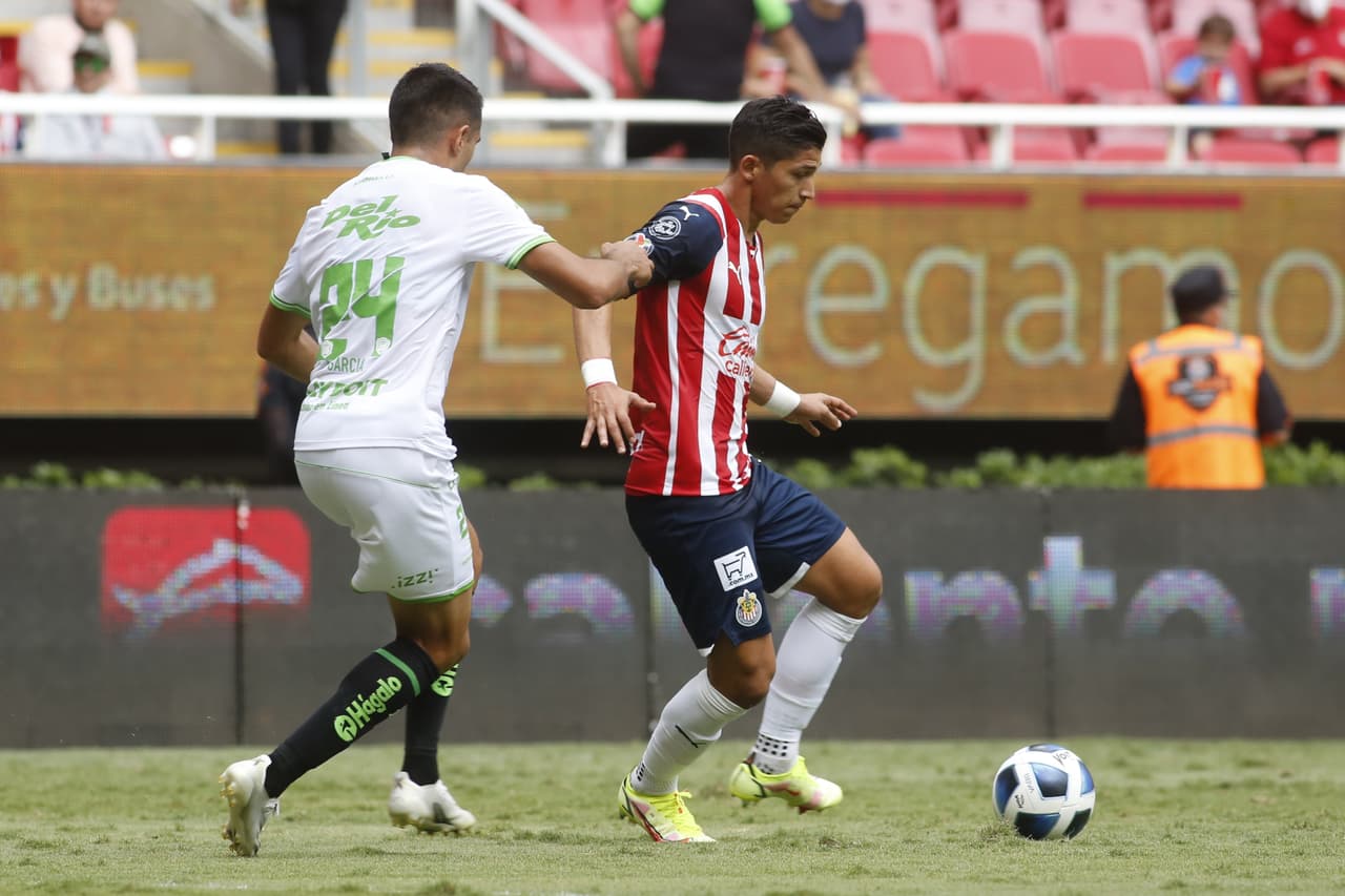 Bravos salió determinado a ganar el encuentro desde el principio, pero un gol de José Godínez al minuto 89 les roba el triunfo y terminan empatando 2-2 con Chivas.
