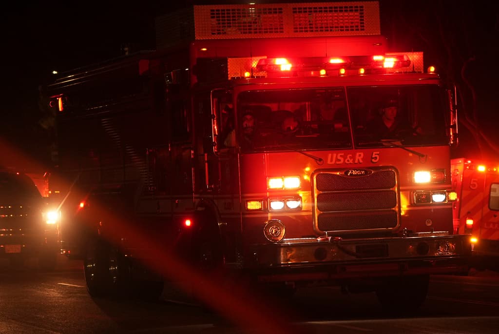 Las obras quedaron congeladas el mismo miércoles 9 de julio, en la noche, hasta que un estudio revele qué causó el colapso del terreno.