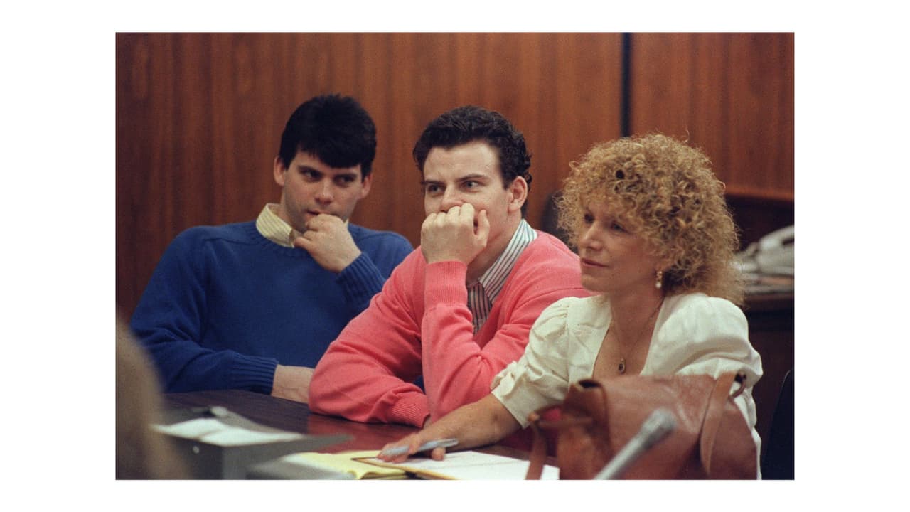 Los hermanos Menéndez fueron condenados a cadena perpetua por el asesinato de sus padres.